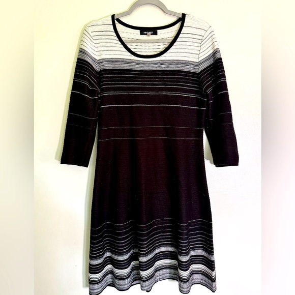 NINE WEST Long Sleeve Sweater Dress - Size Large - Black/White/Gray Striped - Picture 1 of 9